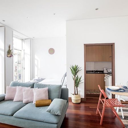 Bonjardim Studio W/ Balcony By Lovelystay Porto Eksteriør billede