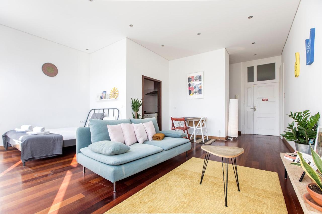 Bonjardim Studio W/ Balcony By Lovelystay Porto Eksteriør billede