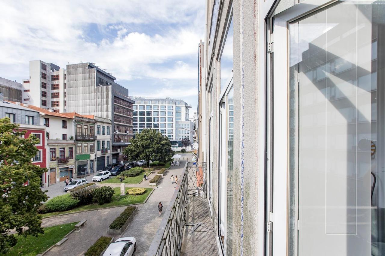 Bonjardim Studio W/ Balcony By Lovelystay Porto Eksteriør billede