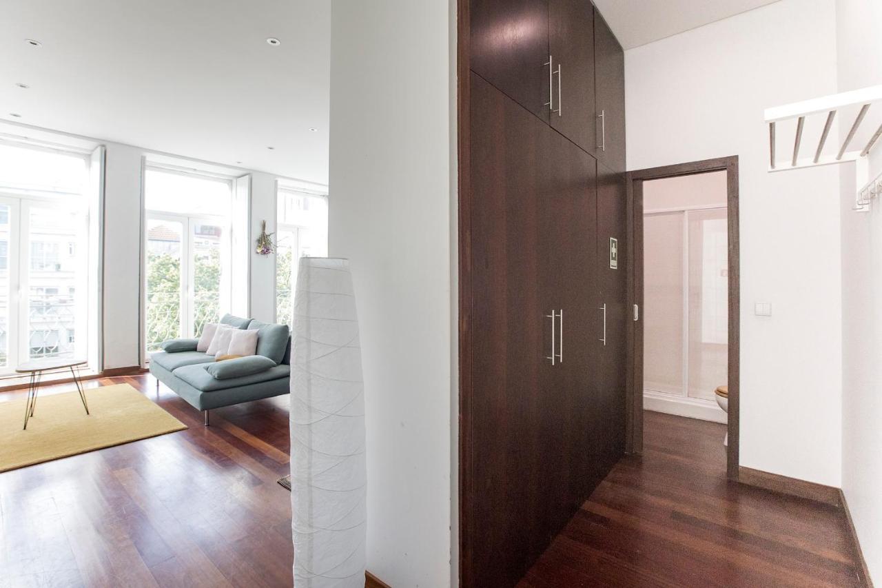 Bonjardim Studio W/ Balcony By Lovelystay Porto Eksteriør billede